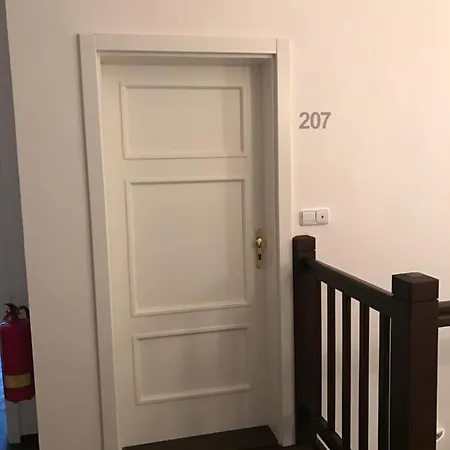 Cozy In The Monastery Apartment Prag